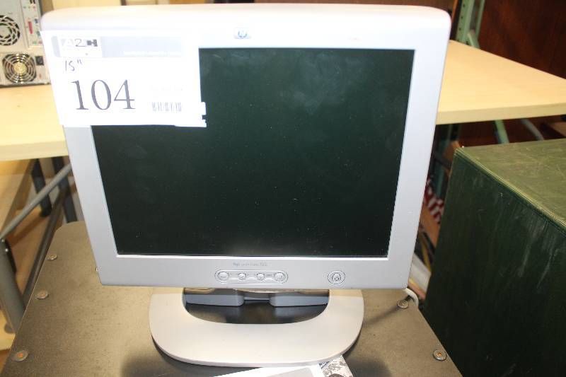 lot 104 image: HP Pavilion f50 15 Monitor