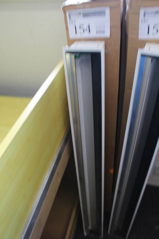 lot 154 image: Lot of (2) Fluorescent Tube Ballasts