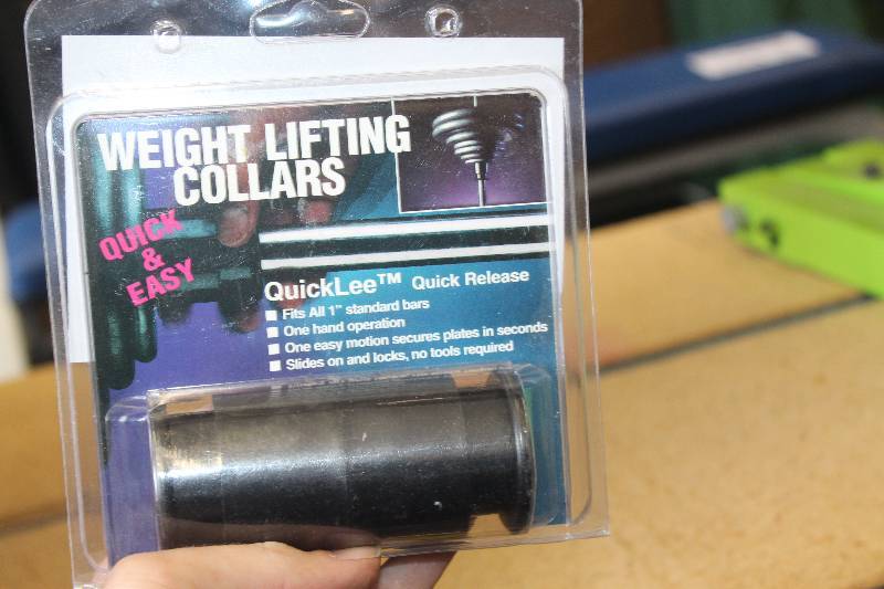 lot 241 image: Quick Lee 1 Quick Release Weight Lifting Collars