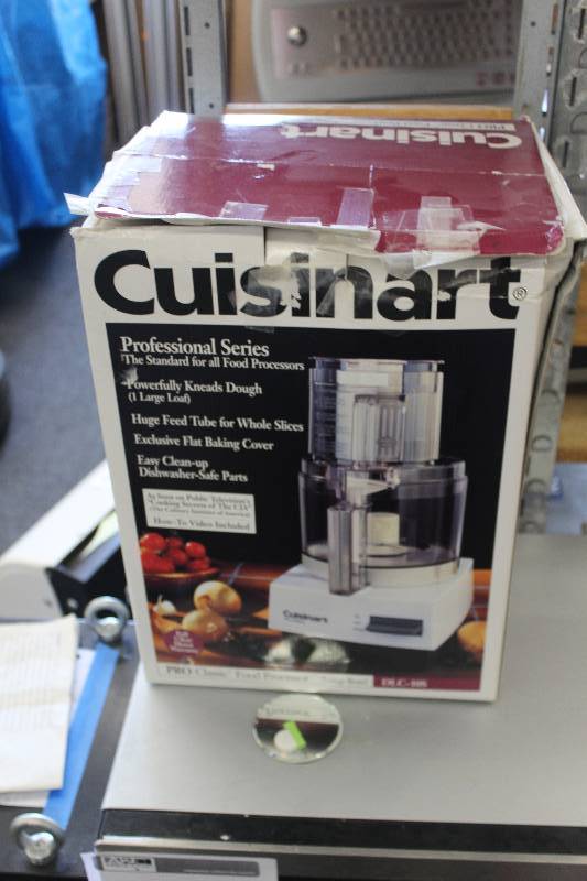 lot 201 image: Cuisinart Professional Series Food Processor