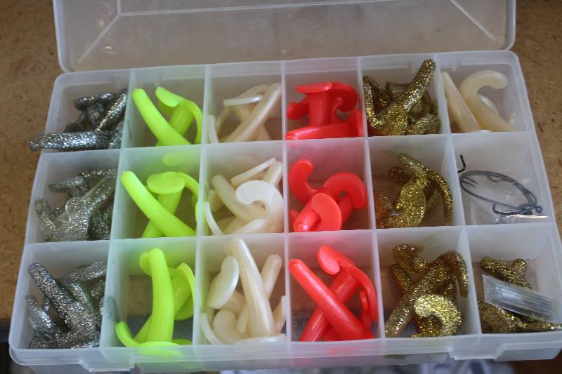 lot 223 image: Organizer Box of Fishing Lures