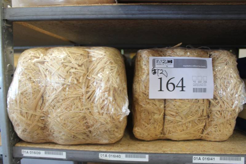 lot 164 image: Lot of (2) Bags of Straw Bale