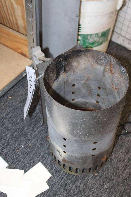 lot 300 image: Charcoal Grill Chimney Starter