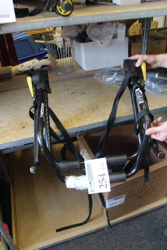 lot 254 image: Rhode Gear Cycle Shuttle Car Mount Bike Rack