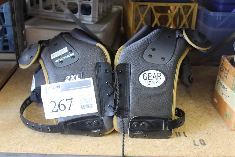lot 267 image: Gear2000 Z-Cool Junior Varsity Football Shoulder Pads