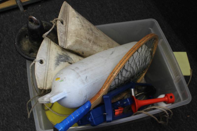 lot 265 image: Box Lot of Fishing Equipment