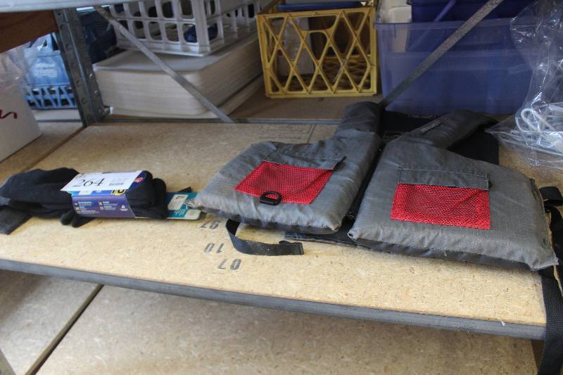 lot 264 image: Lot of (2) Including 1) Mens Size 13-15 Italian Wool Socks AND 1) Sterns Sportsman Series Adult XLXXL 50-56 Chest Life Vest