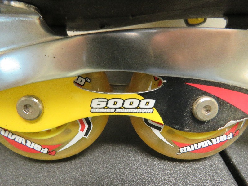lot 7 image: RollerBlades