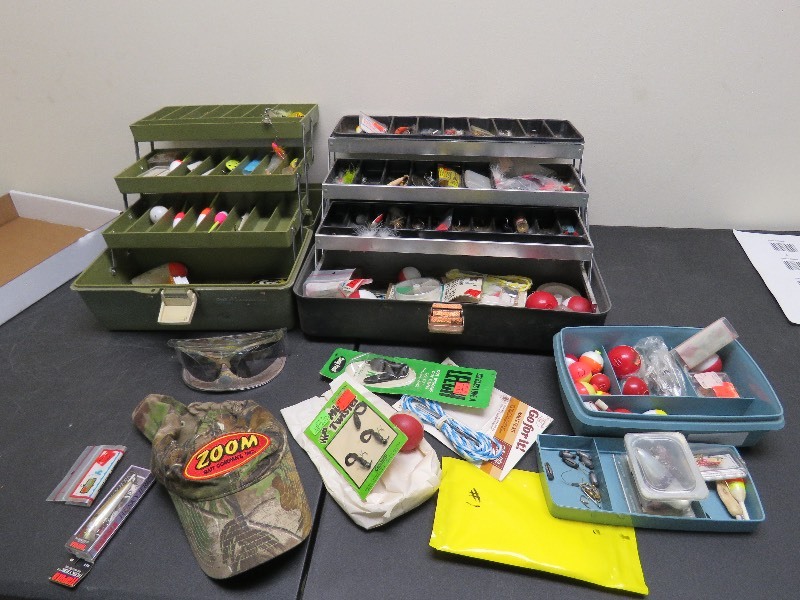 lot 12 image: Fishing lot