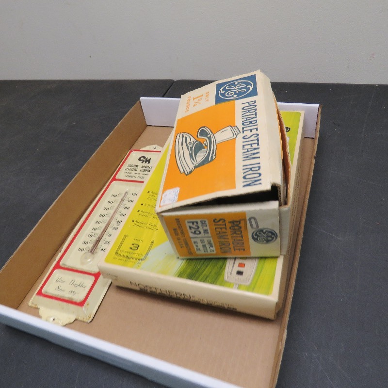 lot 81 image: Vintage Household lot