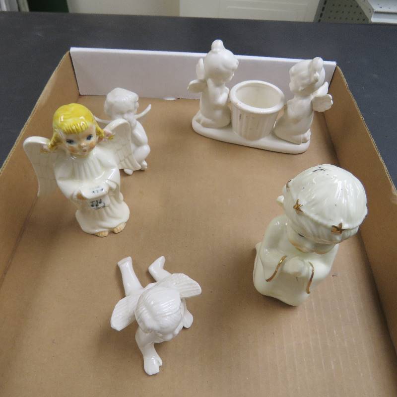 lot 172 image: Angel Lot