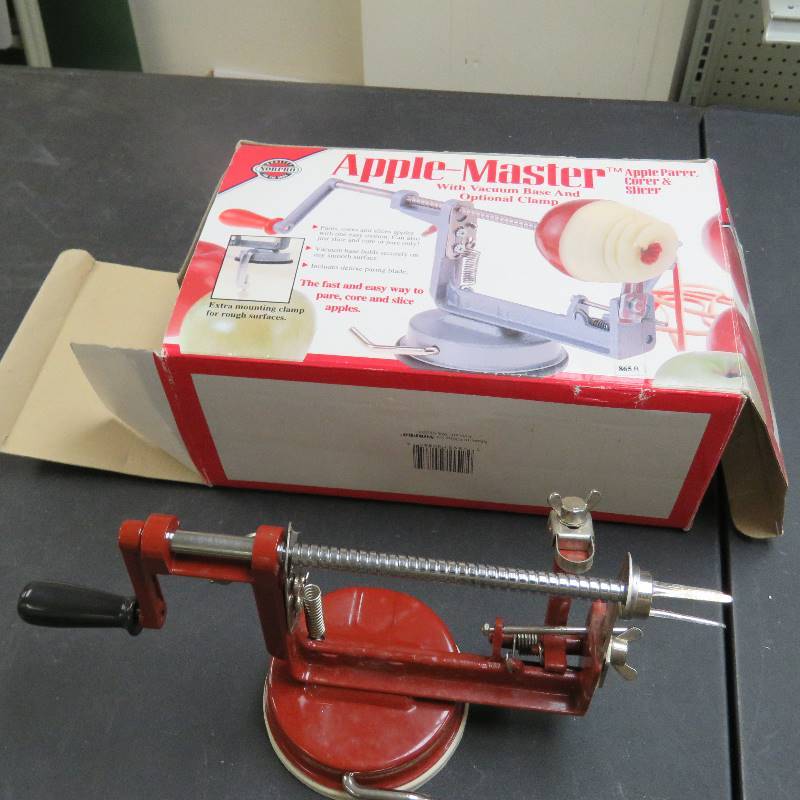 lot 229 image: Apple Master