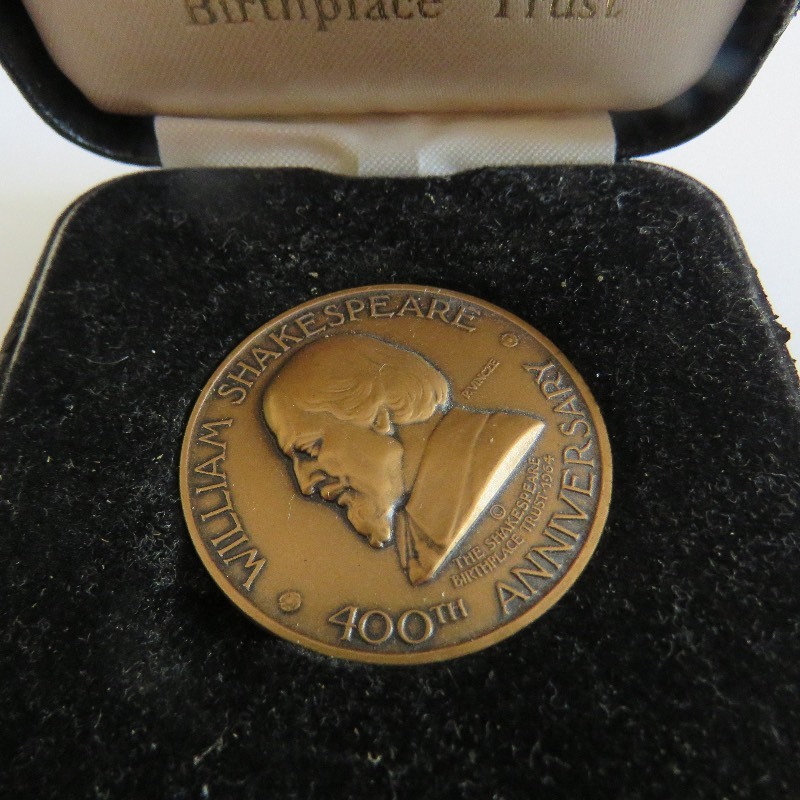lot 268 image: William Shakespeare coin