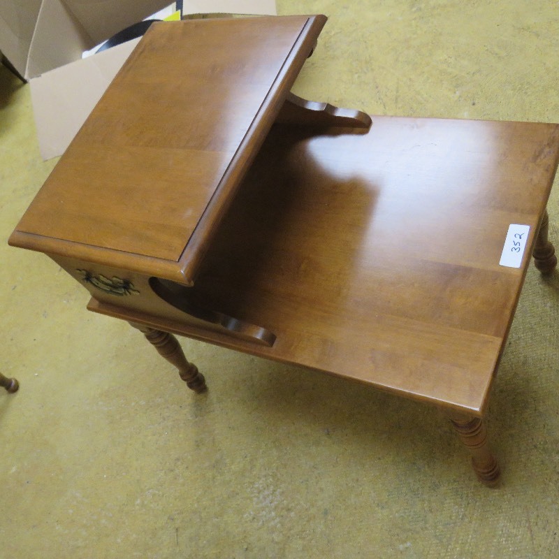 lot 352 image: End Table