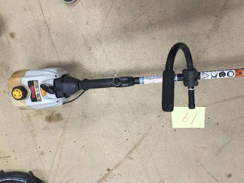 lot 17 image: Ryobi  2 Cycle trimmer in  working conditions