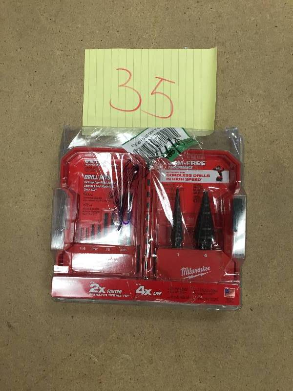 lot 35 image: Milwaukee Step Drill Bit Kit (10-Piece) New