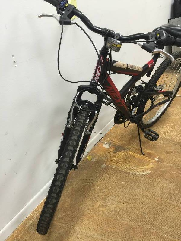 lot 81 image: 26 Next PX 6.0 Mens Mountain Bike
