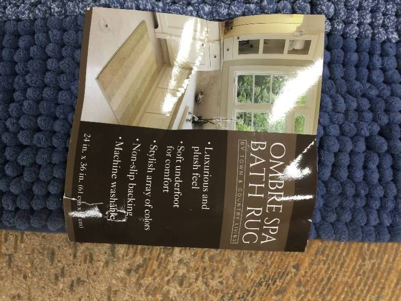 lot 93 image: Spa Bath Rug 24 in X 36 in