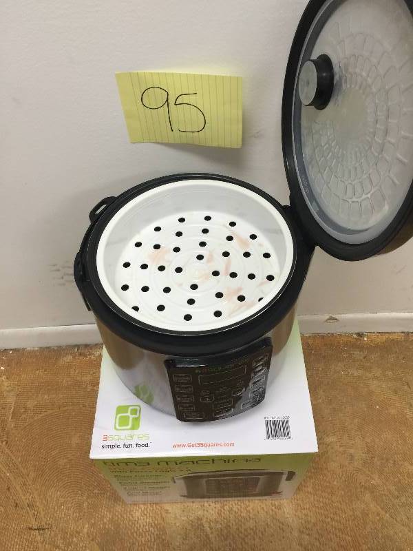 lot 95 image: Time Machine Rice Cooker in Like new condition