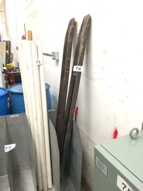 Forklift extensions