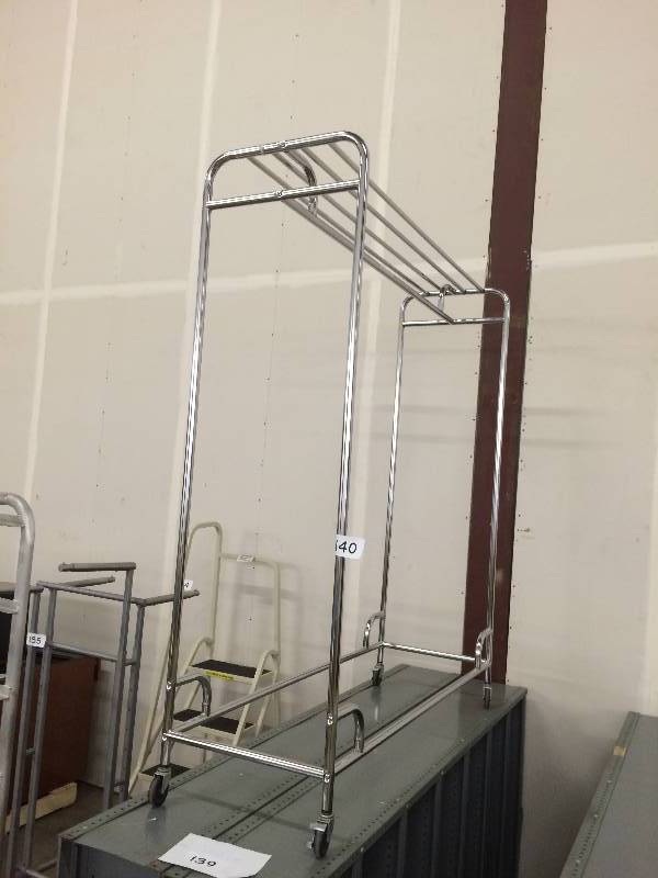 Clothes rack