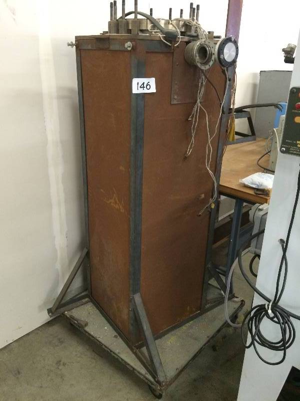 Heavy metal tankchamber