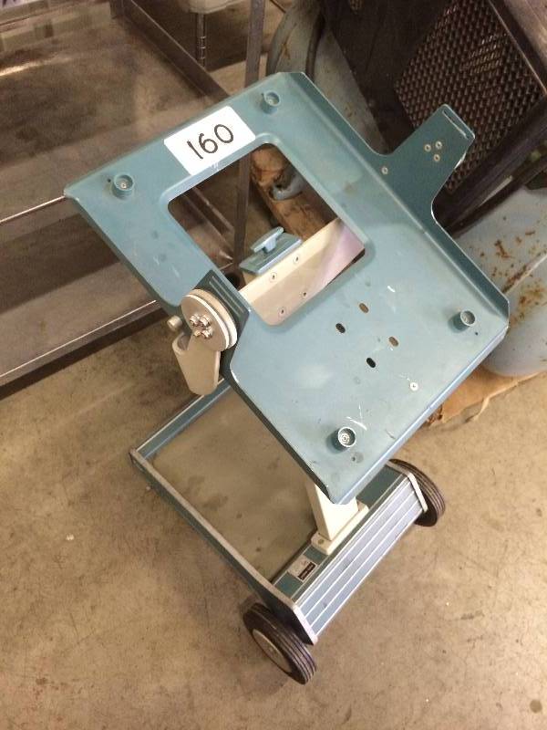 Oscilloscope cart