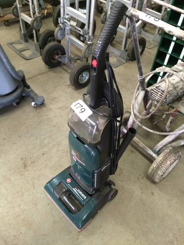 Hoover vacuum
