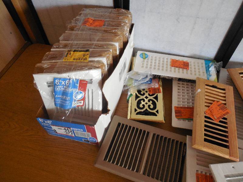 BOX LOT OF REGISTER VENTS