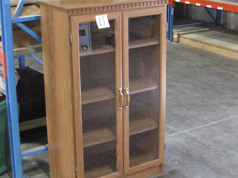 lot 11 image: Double Glass Door book shgelf
