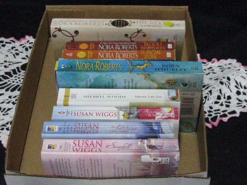 lot 29 image: Susan Wiggs & Nora Roberts Books