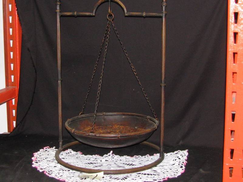lot 51 image: Metal Center Piece Hanging Bowl