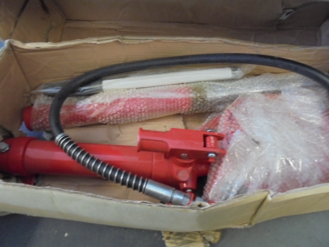Hydraulic Coil Spring Compressor
