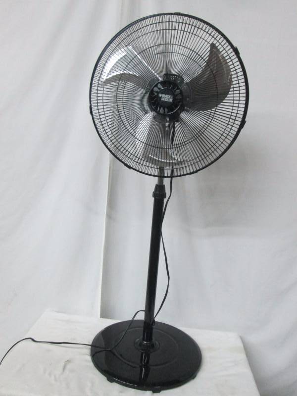 Black and Decker 18 High Velocity Circular Fan