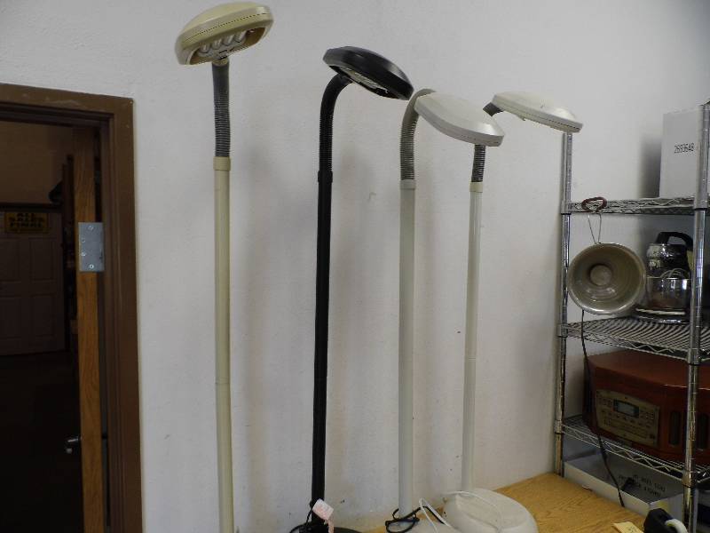 lot 38 image: Flourescent Floor Lamps