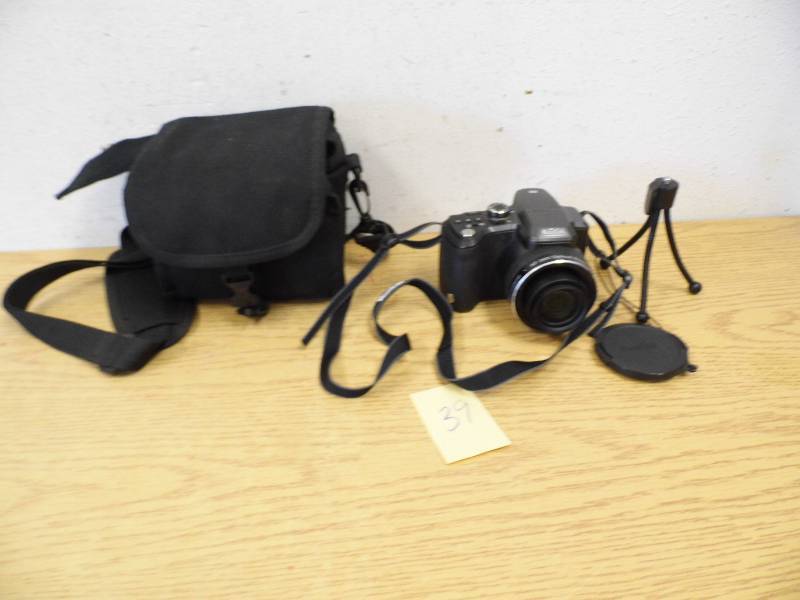 lot 39 image: Kodak Easy Share Camera