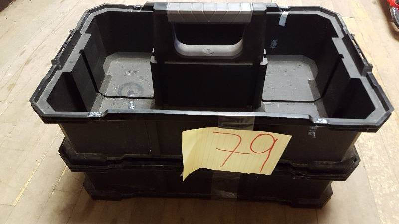 lot 79 image: Husky 20 in Stackable Tool Caddy