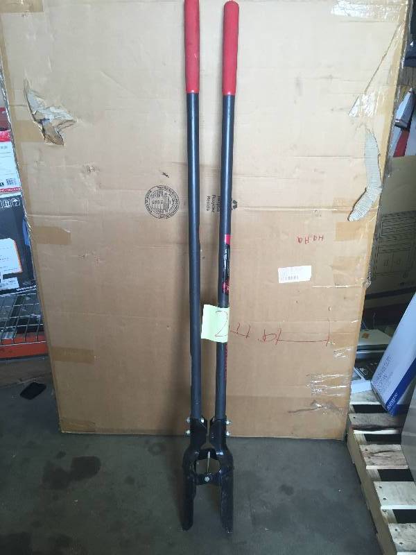 lot 2 image: Razor-Back 48 in. Fiberglass Handle Post Hole Digger