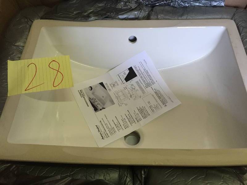 lot 28 image: American Standard Studio Rectangular Undermount Bathroom Sink in White