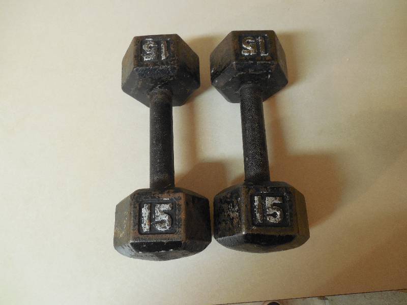 lot 45 image: (2) 15 POUND WEIGHTS