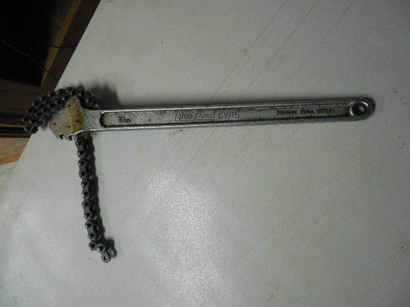 lot 63 image: BLUE POINT CHAIN WRENCH