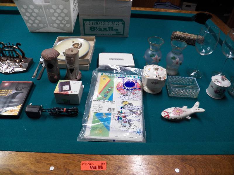 lot 21 image: Prints, Paintings and Household Collectibles