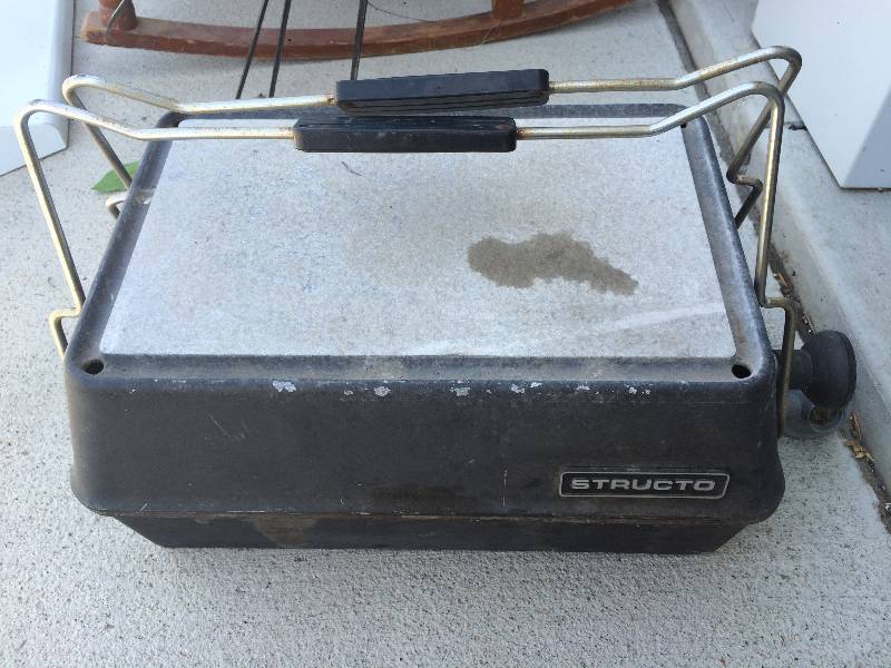 lot 36 image: Vintage Structo Grill