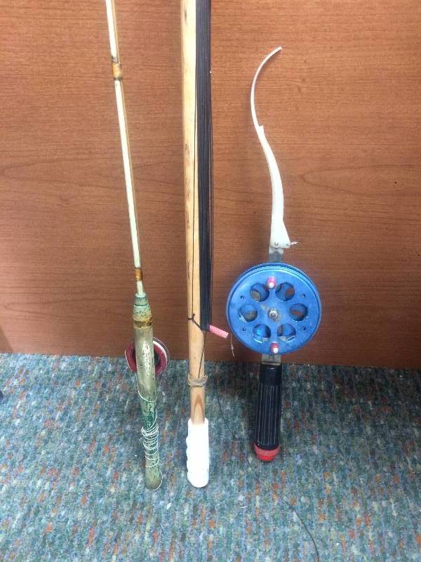 lot 8 image: Vintage Fishing Poles and More