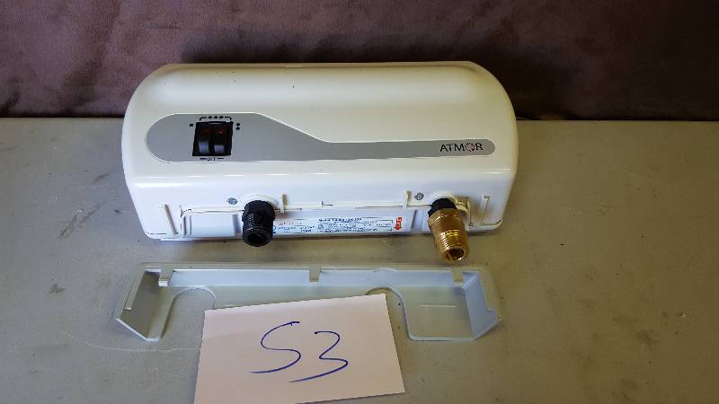 Atmor 3 kW  110V 0.5 GPM Point of Use Tankless Electric Instant Water Heater