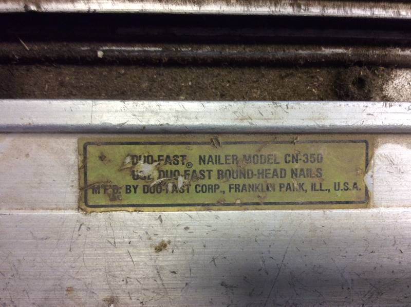lot 9 image: Duo-Fast Framing Nailer (needs work)