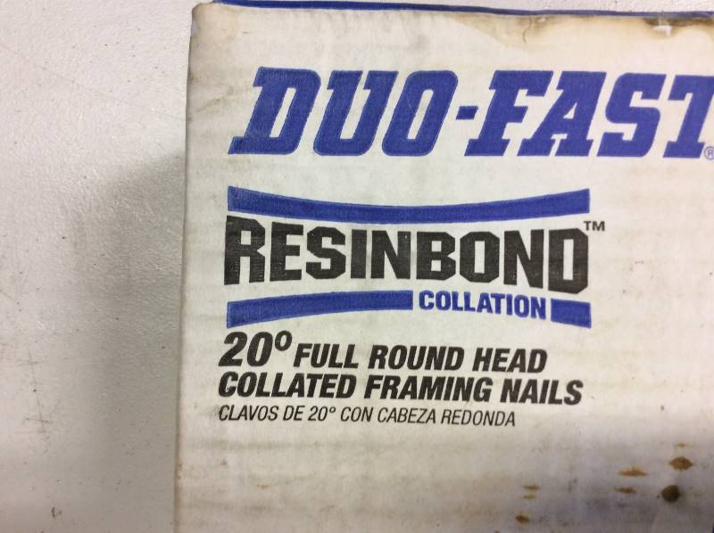 lot 10 image: Duo-Fast Nails (full box)
