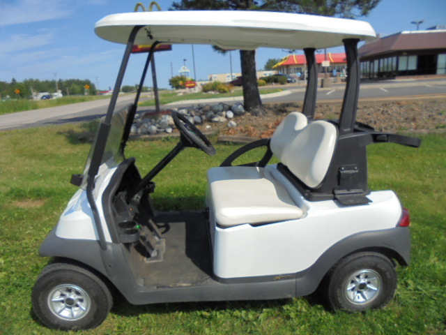 2004 Club Car Golf Cart