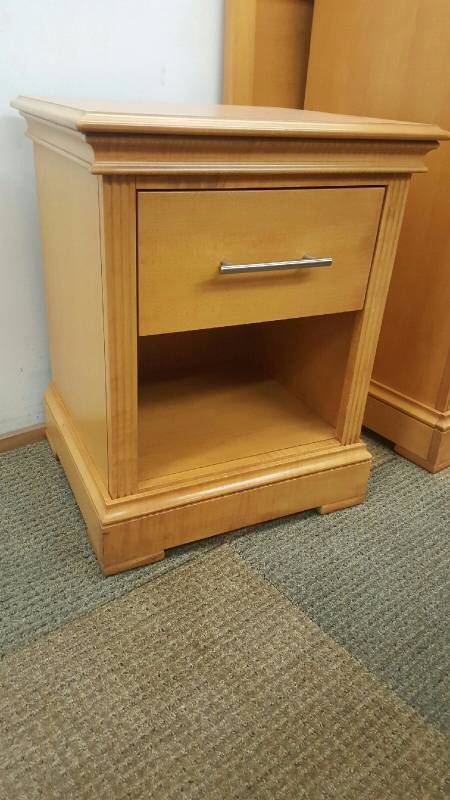 lot 23 image: 20 Pc.package Night Stands and 3 Drawer Dressers with DVD Cubby. High Quality.