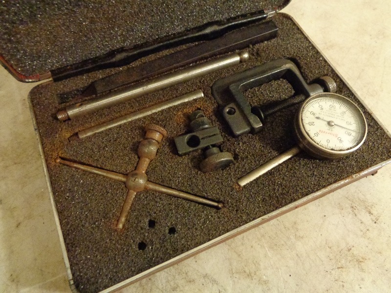 lot 47 image: Starrett Dial Indicator Kit